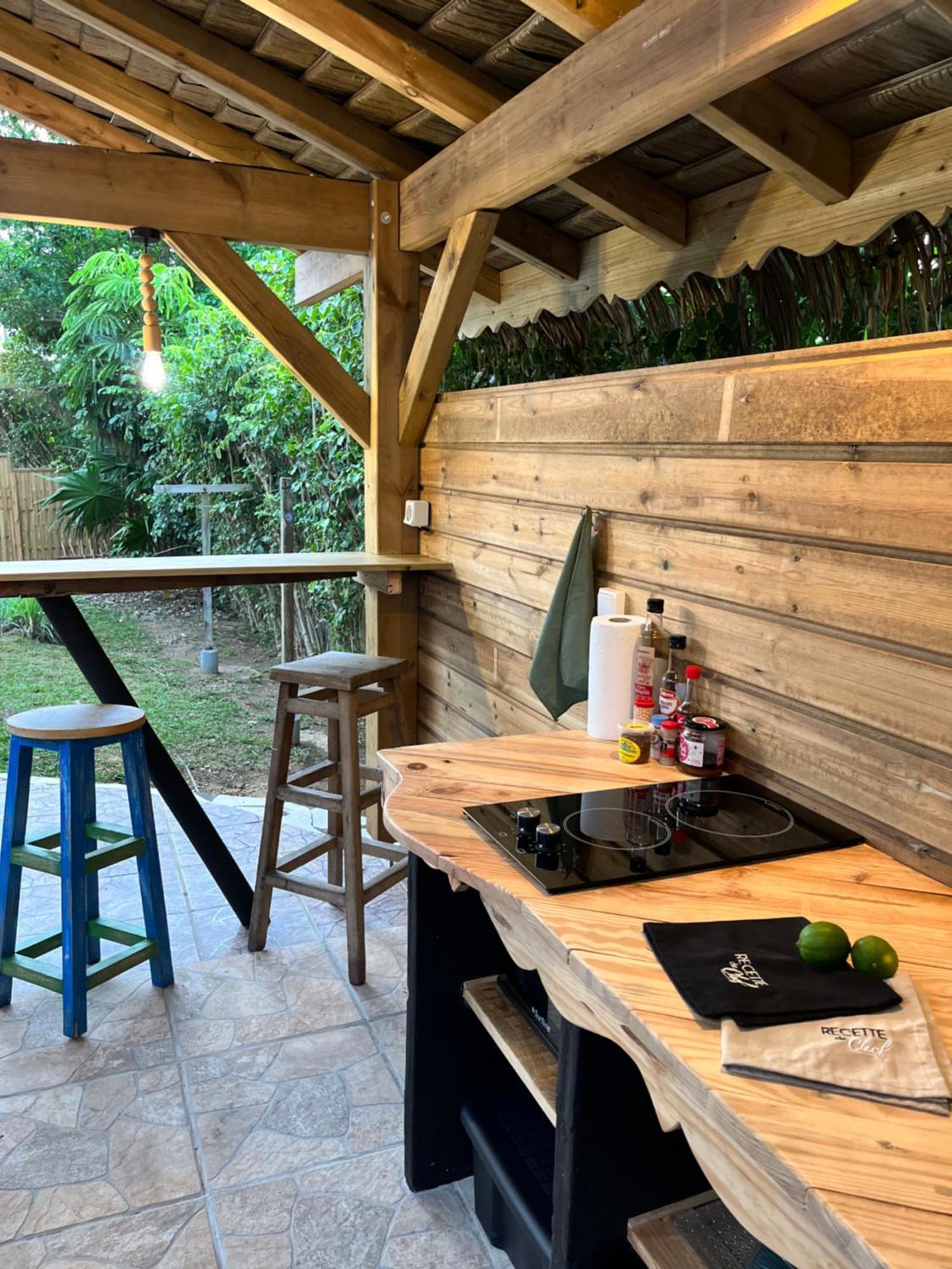 Ti Bwa Carbet Cosy Semi-Exterieur Avec Toit Terrasse Villa Sainte-Anne  Kültér fotó